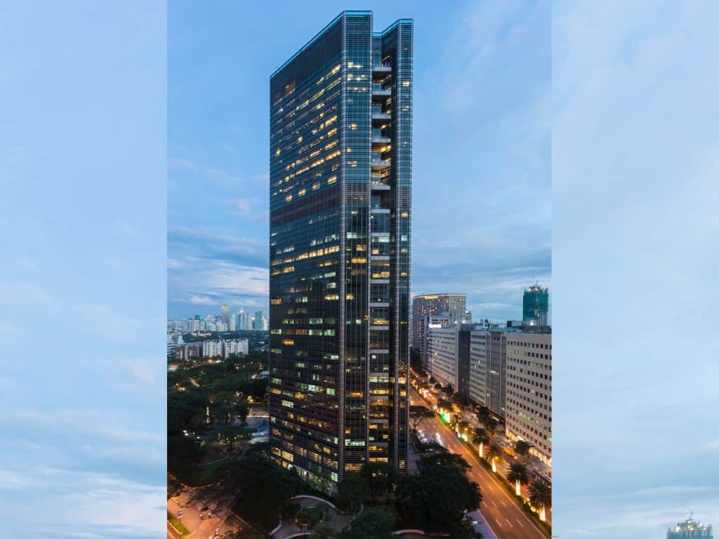 Tower One & Exchange Plaza by Ayala Land Offices - Ayala Avenue, Makati ...